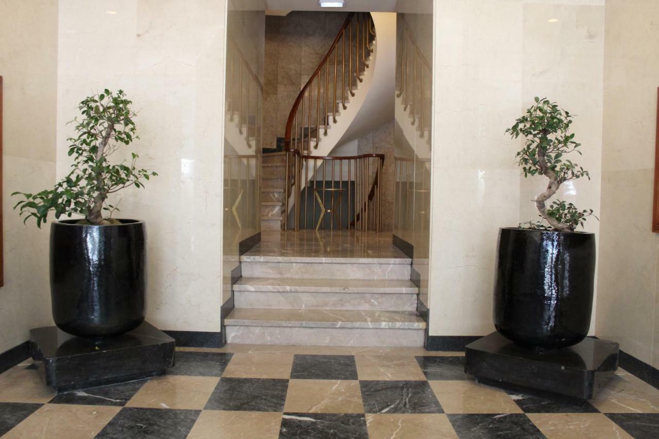 Unique Penthouse Porto Near Livaria Lello - 40M2 Terrace And Free Parking المظهر الخارجي الصورة