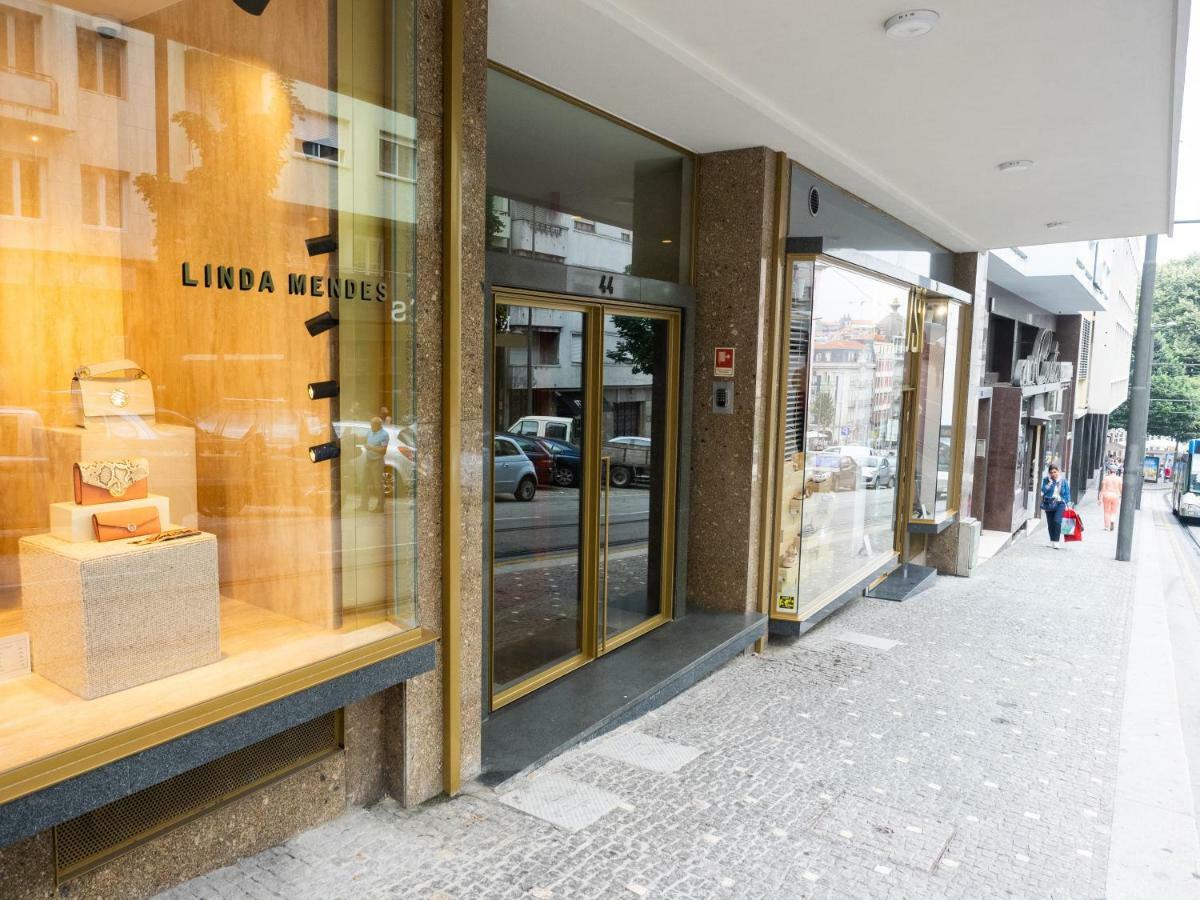 Unique Penthouse Porto Near Livaria Lello - 40M2 Terrace And Free Parking المظهر الخارجي الصورة